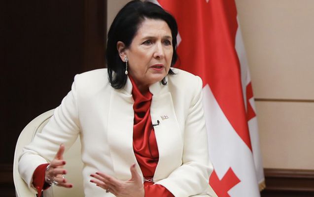 Gürcüstan Konstitusiya Məhkəməsi Prezidentin impiçmentini təsdiqləyib