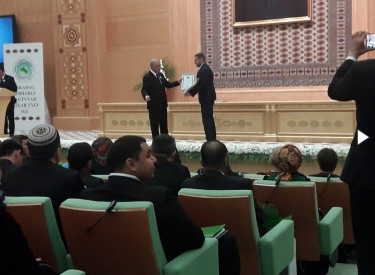 MDU-nun magistrantı Türkmənistanda beynəlxalq elmi müsabiqədə uğur qazanıb MDU-nun magistrantı Türkmənistanda beynəlxalq elmi müsabiqədə uğur qazanıb