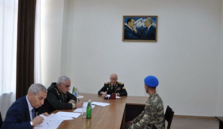 Kəmaləddin Heydərov Tovuzda vətəndaşları qəbul edib - FOTO Kəmaləddin Heydərov Tovuzda vətəndaşları qəbul edib - FOTO