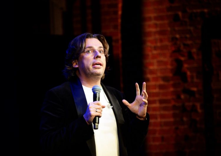 Maksim Qalkin İsraildəki bütün konsertlərini ləğv etdi Maksim Qalkin İsraildəki bütün konsertlərini ləğv etdi