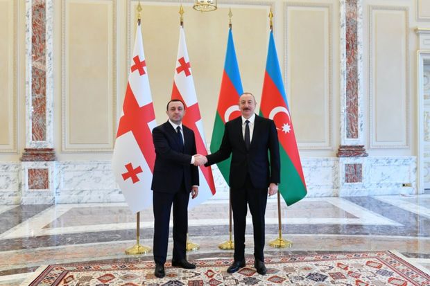 Prezident İlham Əliyev Gürcüstanın Baş naziri ilə görüşüb - FOTO