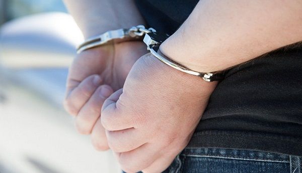Keçmiş arvadının yataq otağında dinləmə cihazı quraşdırdı - 4 il həbs gözləyir Keçmiş arvadının yataq otağında dinləmə cihazı quraşdırdı - 4 il həbs gözləyir