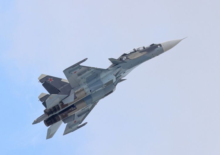 Hərbi ekspert rus qırıcılarını “F-16” ilə müqayisə etdi