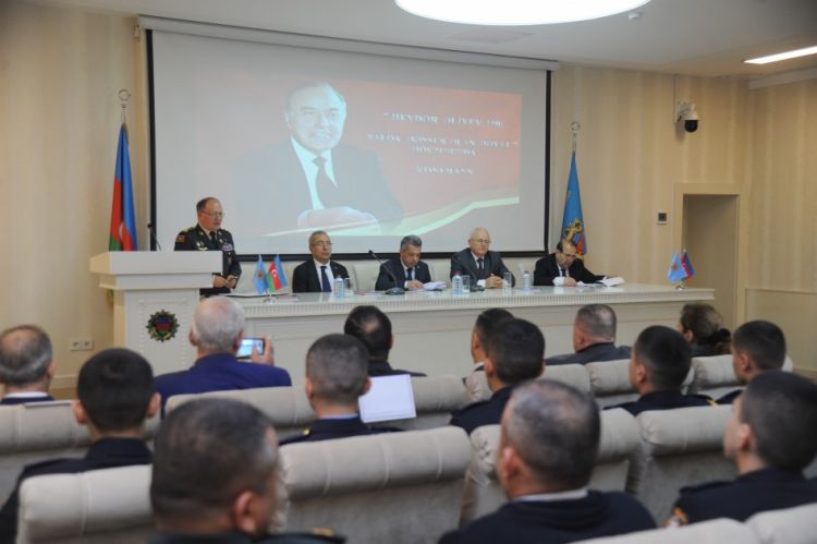 Bakıda “Heydər Əliyev-100: Xalqa mənsub olan həyat” mövzusunda konfrans keçirilir -  FOTO Bakıda “Heydər Əliyev-100: Xalqa mənsub olan həyat” mövzusunda konfrans keçirilir -  FOTO