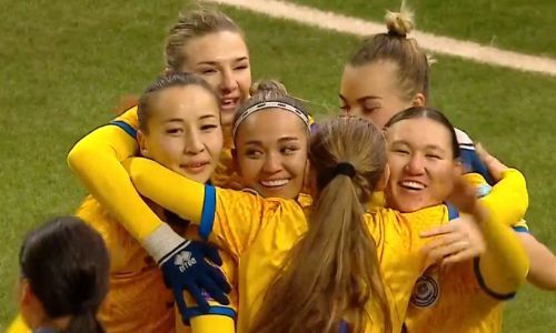 Qazaxıstanın qadın futbol komandası Ermənistan darmadağın edib