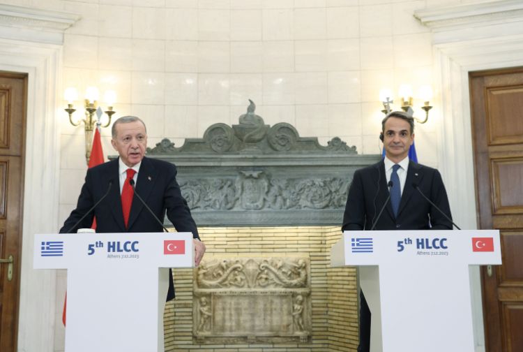 Türkiyə ilə Yunanıstan arasında Afina Bəyannaməsi imzalandı Türkiyə ilə Yunanıstan arasında Afina Bəyannaməsi imzalandı