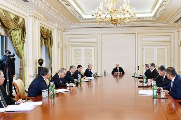 COP29-la əlaqədar İlham Əliyevin sədrliyi ilə müşavirə keçirilib - YENİLƏNİB COP29-la əlaqədar İlham Əliyevin sədrliyi ilə müşavirə keçirilib - YENİLƏNİB