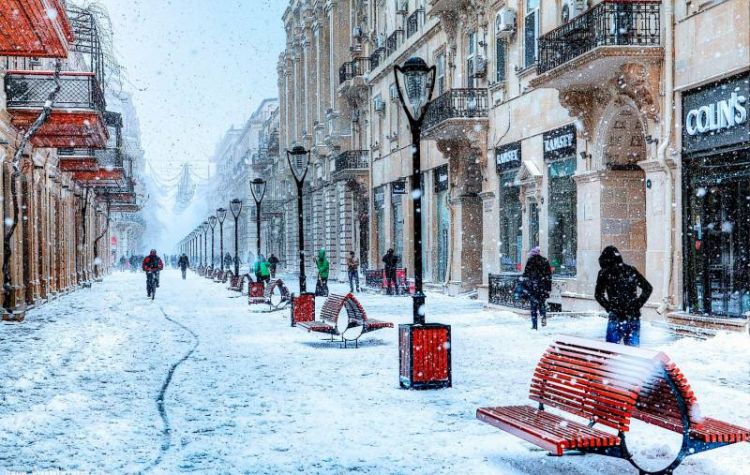 Yaxın günlərdə Bakıya qar yağacaq?