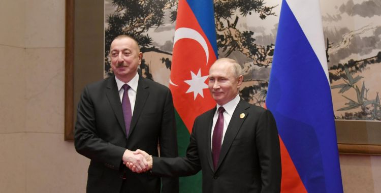 Vladimir Putin Azərbaycan Prezidentini təbrik edib