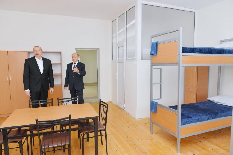 Prezident Lənkəranda penitensiar kompleksdə olub - FOTO - Yenilənib Prezident Lənkəranda penitensiar kompleksdə olub - FOTO - Yenilənib