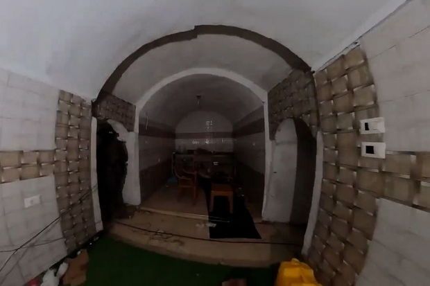 HƏMAS-ın israilli girovları saxladığı yeraltı tunellərin görüntüləri -  VİDEO