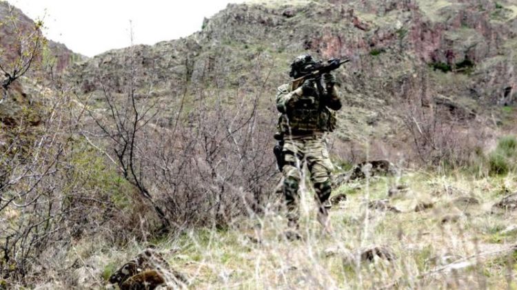 3 PKK-lı terrorçu  təslim oldu