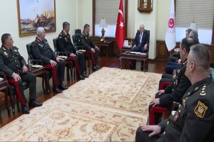 Türkiyə müdafiə naziri azərbaycanlı generalları qəbul edib -   VİDEO