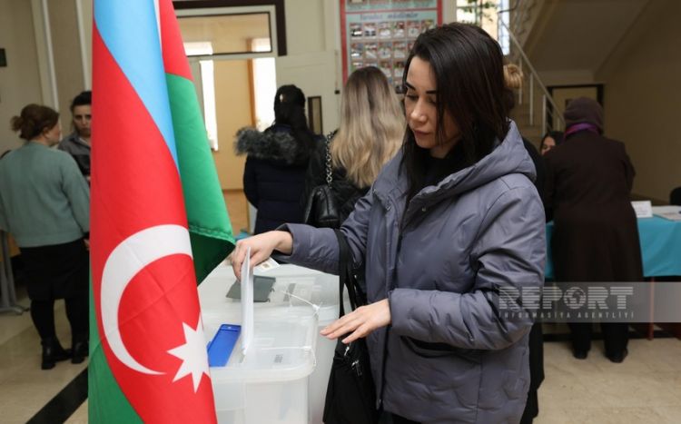 İndiyədək seçicilərin 38,57 faizi səsvermə hüququndan istifadə edib İndiyədək seçicilərin 38,57 faizi səsvermə hüququndan istifadə edib
