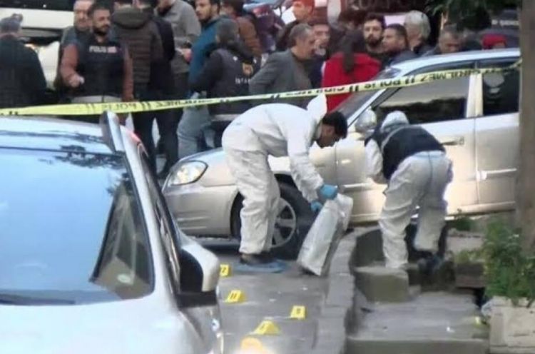 İstanbulda silahlı hücuma görə 12 nəfər saxlanıldı