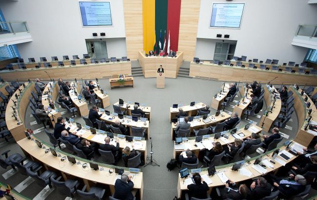 Litva Seymi Rusiya və Belarusa qarşı sanksiyaların uzadılmasını təsdiqləyib