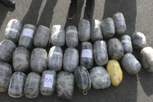 Yardımlıdan Bakıya 53 kiloqram narkotik vasitə gətirmək istəyən şəxslər saxlanılıb -  FOTO Yardımlıdan Bakıya 53 kiloqram narkotik vasitə gətirmək istəyən şəxslər saxlanılıb -  FOTO