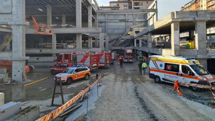 İtaliyada tikilməkdə olan binanın çökməsi nəticəsində azı 2 nəfər ölüb