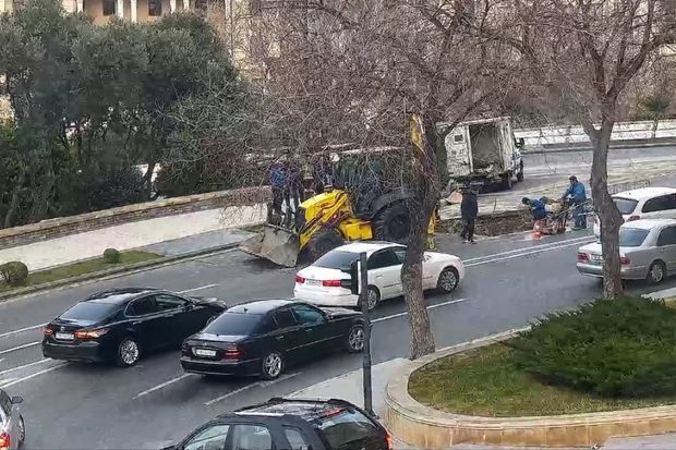 Bakıda bir küçədə hərəkət məhdudlaşdırılıb - DİQQƏT!