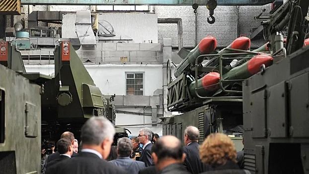 Ukrayna Qazaxıstan vasitəsilə Rusiya silahlarını almaq istəyir - "RİA Novosti"