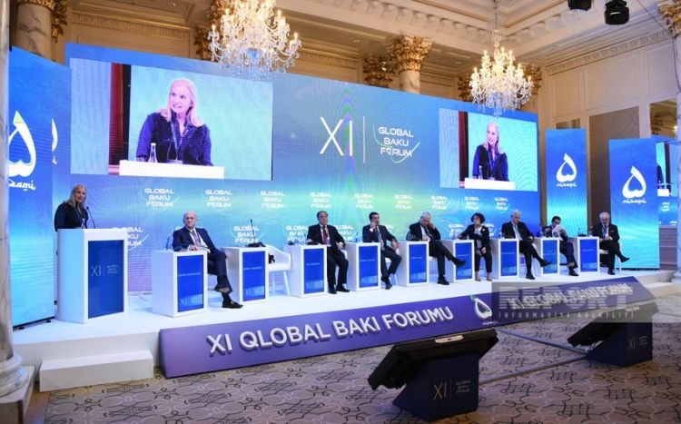 XI Qlobal Bakı Forumu panel iclasları ilə davam edir