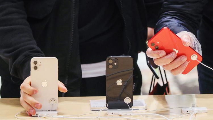 Rusiyada bütün "iPhone"lar bağlana bilər