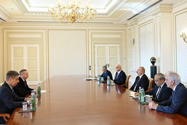 Prezident Rusiyanın Sankt-Peterburq şəhərinin qubernatorunu qəbul edib -  YENİLƏNİB - FOTO