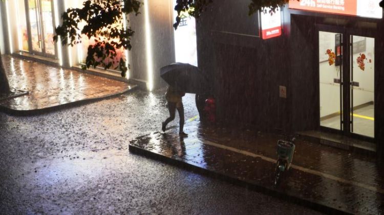 Çində güclü tufan: 7 ölü, 11 yaralı  Çində güclü tufan: 7 ölü, 11 yaralı