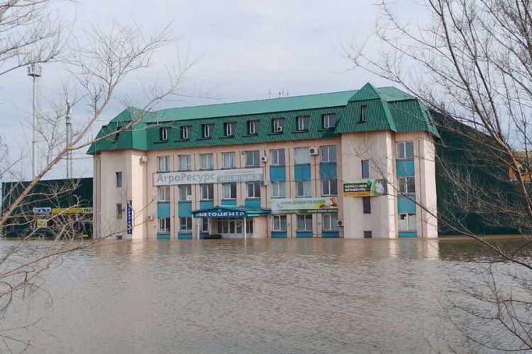 Rusiyada su altında qalan evlərin sayı açıqlanıb