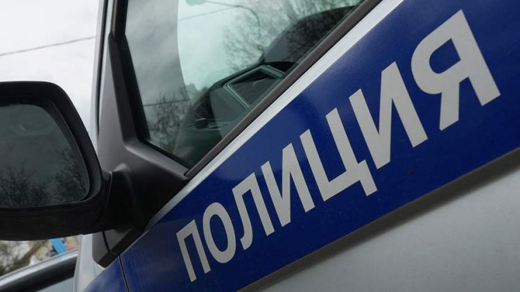 Moskvanın mərkəzində bıçaqlı şəxs 74 yaşlı qadına hücum edib, nəvəsini döyüb