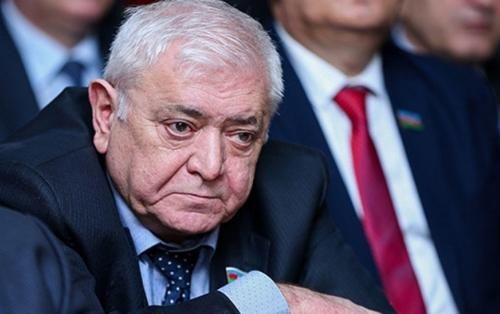 “Yaşı 70-i ötmüş bütün deputatları bir yerə yığıb güllələmək lazımdır” - Aqil Abbas