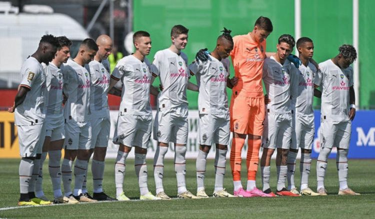 "Şaxtyor" oteldən qovuldu: Avrokuboka vəsiqə verən oyunu satıblar? "Şaxtyor" oteldən qovuldu: Avrokuboka vəsiqə verən oyunu satıblar?