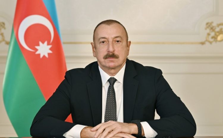 İlham Əliyev Aleksandr Lukaşenkonu təbrik edib