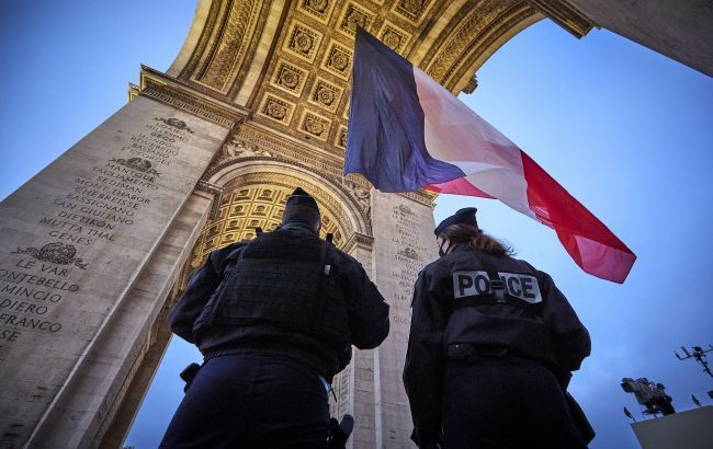 Rusiya vətəndaşı Fransada terrorçuluq ittihamı ilə həbs edilib -  Reuters