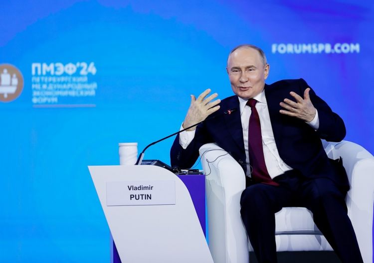 Putin ABŞ-ın qlobal iqtisadiyyata borcunun həcmini AÇIQLADI