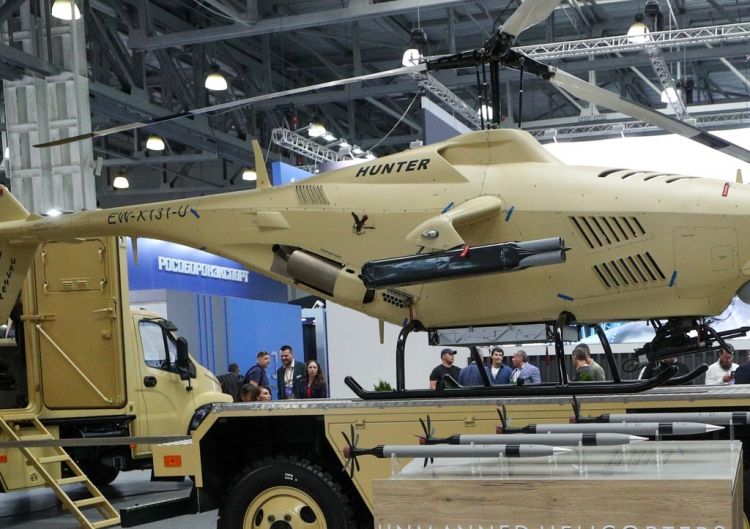 Moskvada dəniz dronlarının yeni ovçusu "Hunter" nümayiş olunub