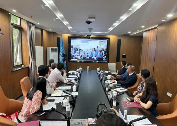 Azərbaycan və Çin klassik əsərlərinin tərcüməsi və nəşri ilə bağlı görüş keçirildi Azərbaycan və Çin klassik əsərlərinin tərcüməsi və nəşri ilə bağlı görüş keçirildi