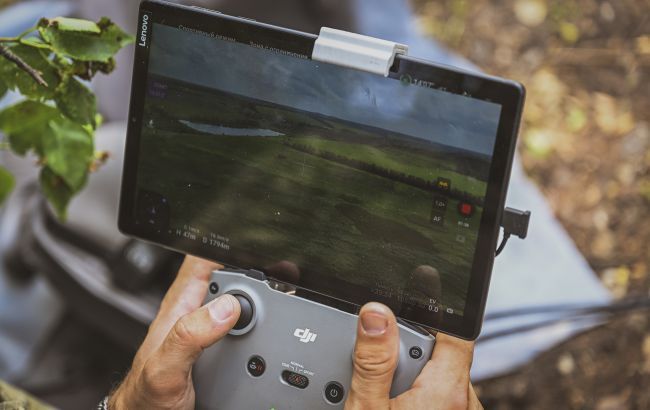 Ukrayna kəşfiyyatçıları Tambov barıt zavodunu dronlarla vurublar - VİDEO Ukrayna kəşfiyyatçıları Tambov barıt zavodunu dronlarla vurublar - VİDEO