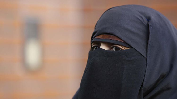 Peskov Kremldə niqab qadağası ilə bağlı müzakirələrin aparılmadığını açıqlayıb Peskov Kremldə niqab qadağası ilə bağlı müzakirələrin aparılmadığını açıqlayıb