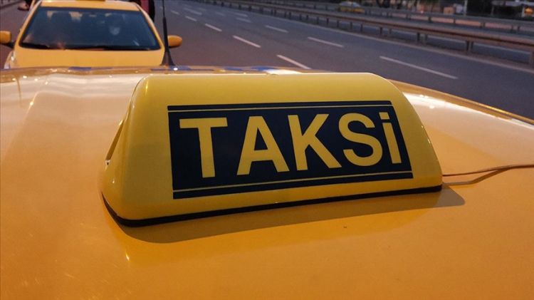 Taksilərdə problemlə qarşılaşan sərnişinlər hara müraciət etsinlər?