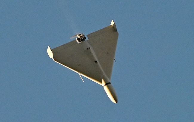 Ukraynaya gecə hücumu: Belarus "yolu azan" "Şahed"ə görə aviasiyanı ayağa qaldırdı  Ukraynaya gecə hücumu: Belarus "yolu azan" "Şahed"ə görə aviasiyanı ayağa qaldırdı
