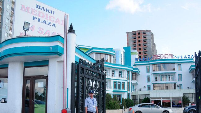 "Baku Medical Plaza"da oyaq halda beyin əməliyyatı icra olundu!