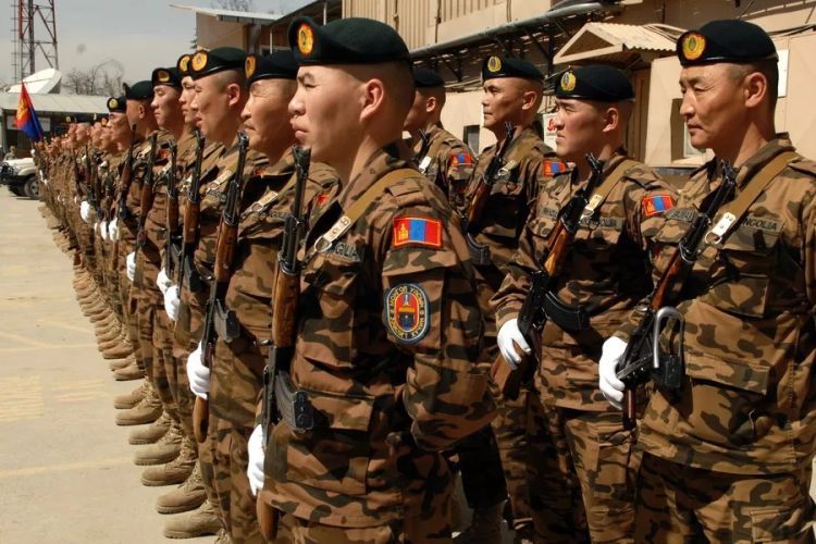 Monqolustan ordusu və prezidenti Rusiyanın Qələbə paradında iştirak edə bilər Monqolustan ordusu və prezidenti Rusiyanın Qələbə paradında iştirak edə bilər