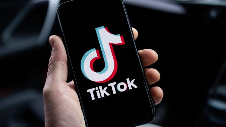 "TikTok"dan gəlir götürənlərin NƏZƏRİNƏ: Vergiyə cəlb edilə bilərlər