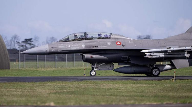 Ukrayna Danimarkadan F-16 qırıcılarının daha bir partiyasını alacaq - Poulsen