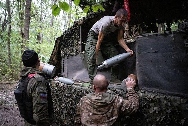 Dövlət Dumasının deputatı Kursk yaxınlığındakı döyüşlərlə əlaqədar müdafiə nazirinə müraciət edib