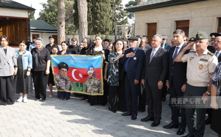 İkinci Şəhidlər Xiyabanında anım tədbiri keçirilib - FOTO