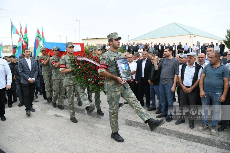 Birinci Qarabağ müharibəsinin şəhidi Tərlan Rüstəmov dəfn olunub -  YENİLƏNİB