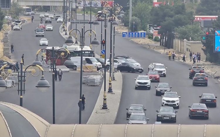 Bakının əsas prospektlərindən birində məhdudiyyət qismən aradan qaldırıldı