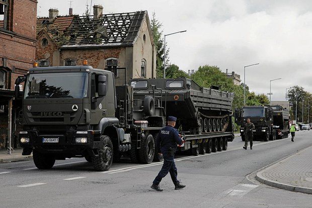 Polşa Sankt-Peterburqa hücum barədə düşünür?